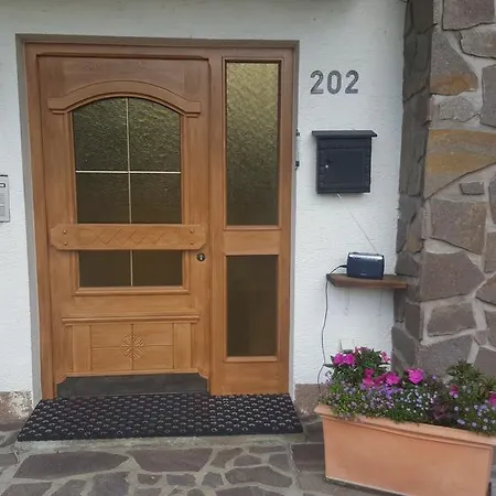 招待所 Haus Parseier