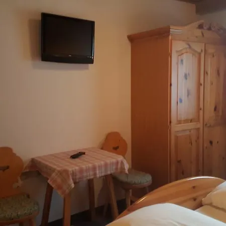 Haus Parseier * 佩特诺伊阿尔贝格
