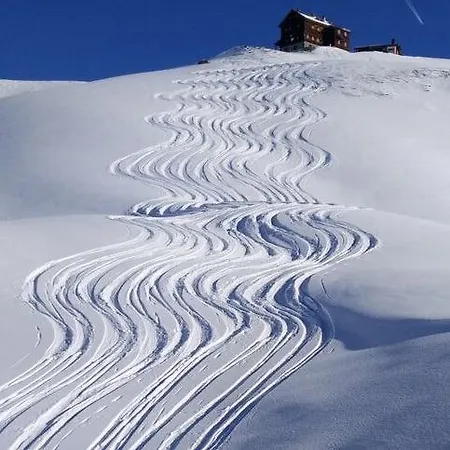 Haus Parseier Guest house Pettneu am Arlberg